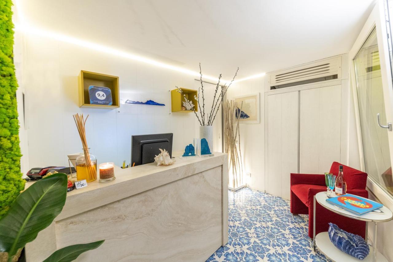 Suite Belvedere Capri Exclusive Rooms ภายนอก รูปภาพ