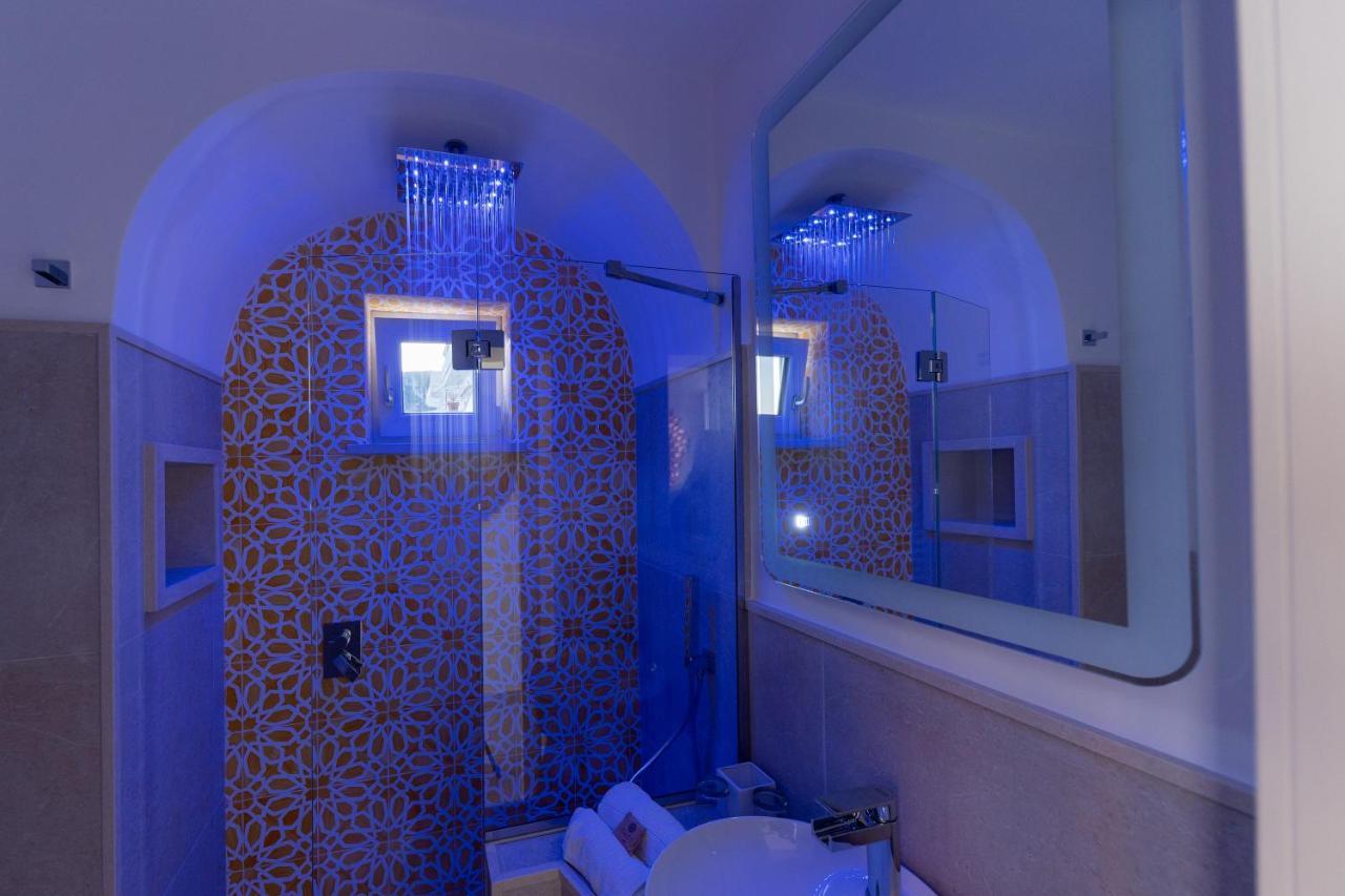 Suite Belvedere Capri Exclusive Rooms ภายนอก รูปภาพ